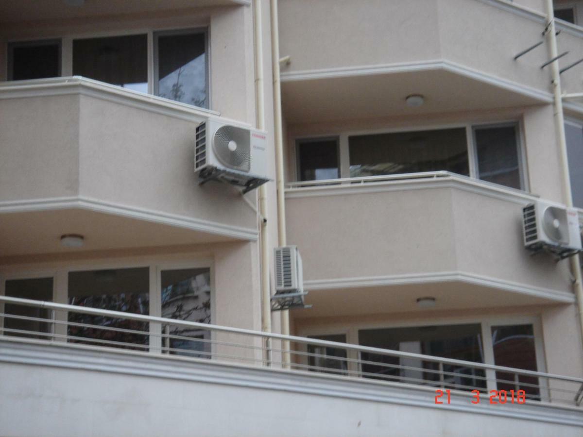 Apartment Deni Burgas Exterior photo