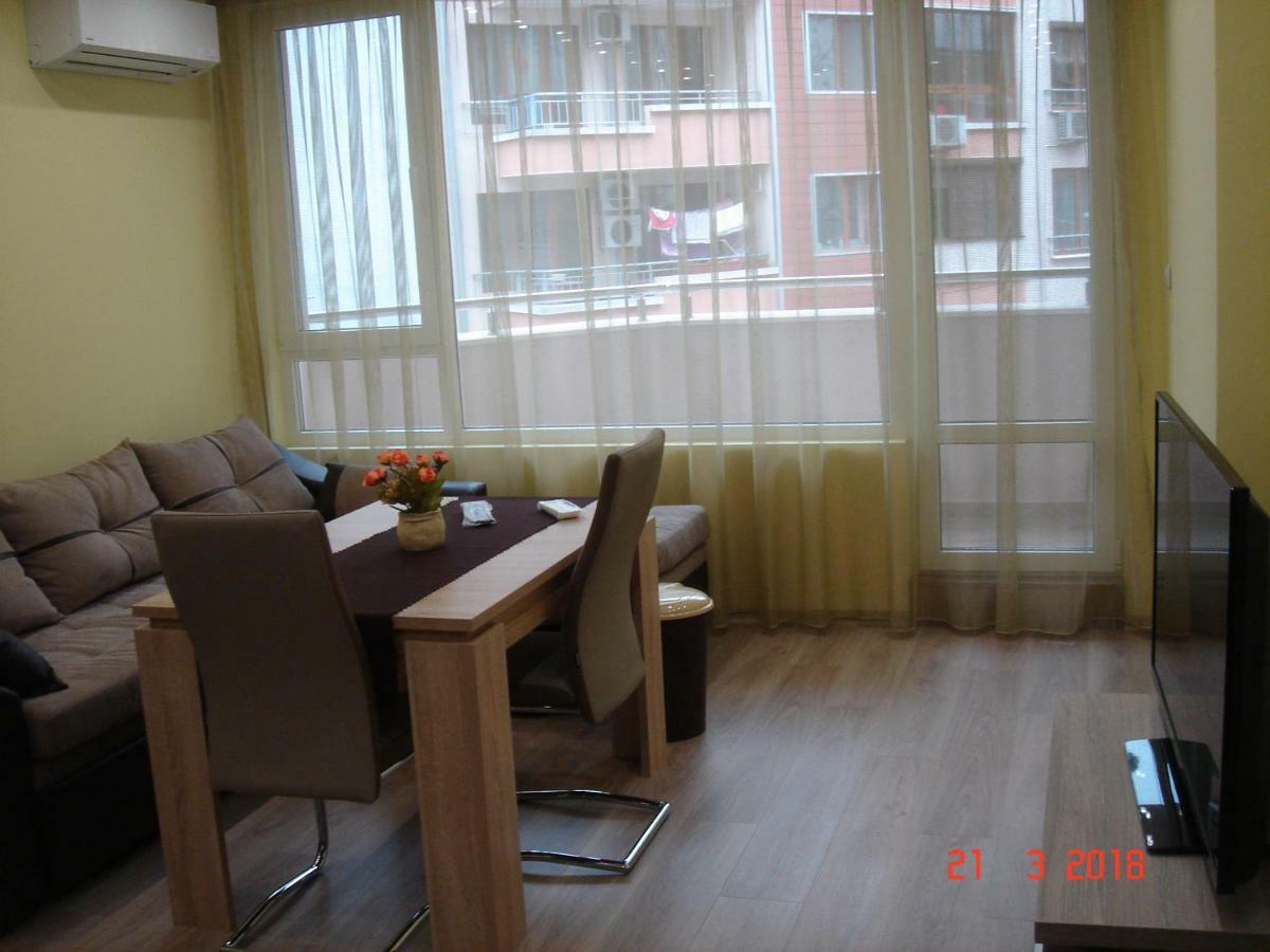 Apartment Deni Burgas Exterior photo