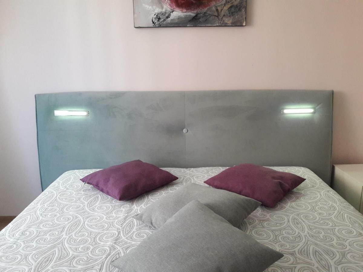 Apartment Deni Burgas Exterior photo
